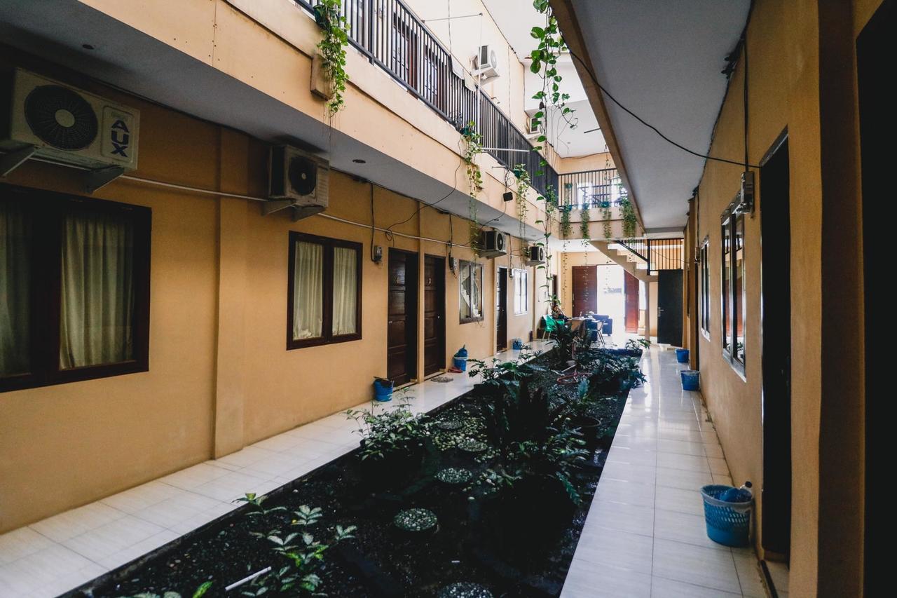 Reddoorz Near Jalan Gatot Subroto Medan Hotel Exterior foto